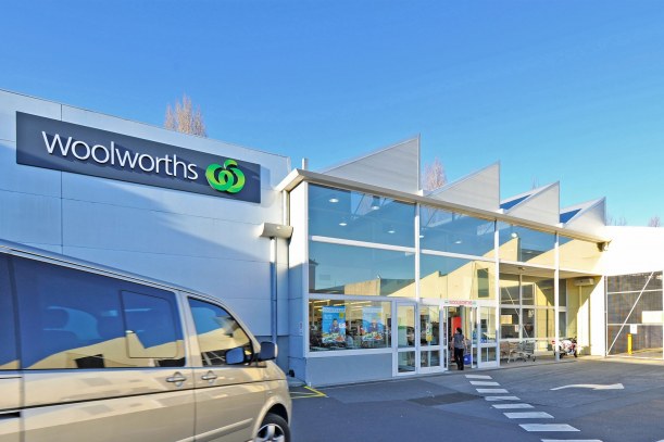 woolworths-customer-service-complaints-department-hissingkitty